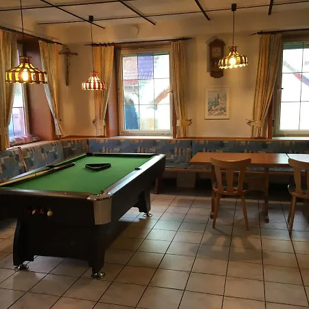 Kreuz! Einfach. Guenstig. Schlafen. Отель типа 